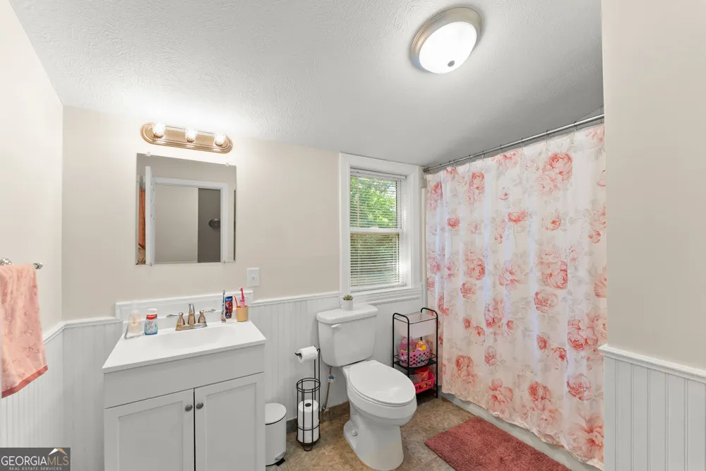 4217 Covey TRL Oakwood, GA 30566