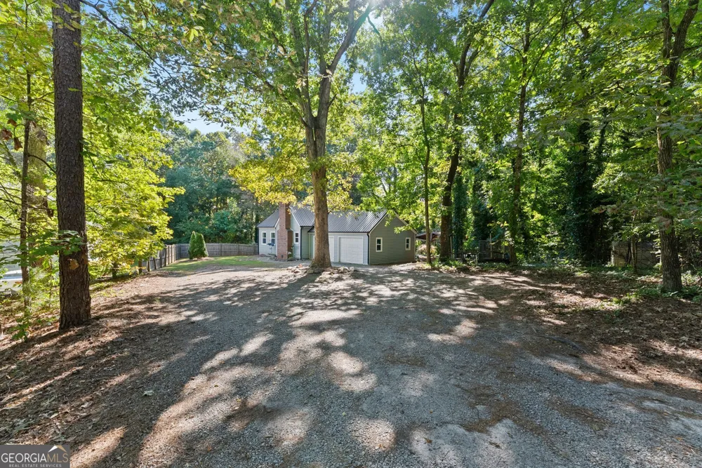 4217 Covey TRL Oakwood, GA 30566