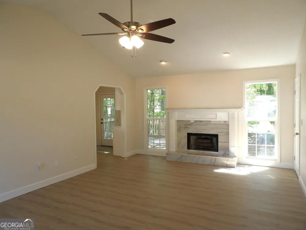 183 Bethnal WAY Douglasville, GA 30134
