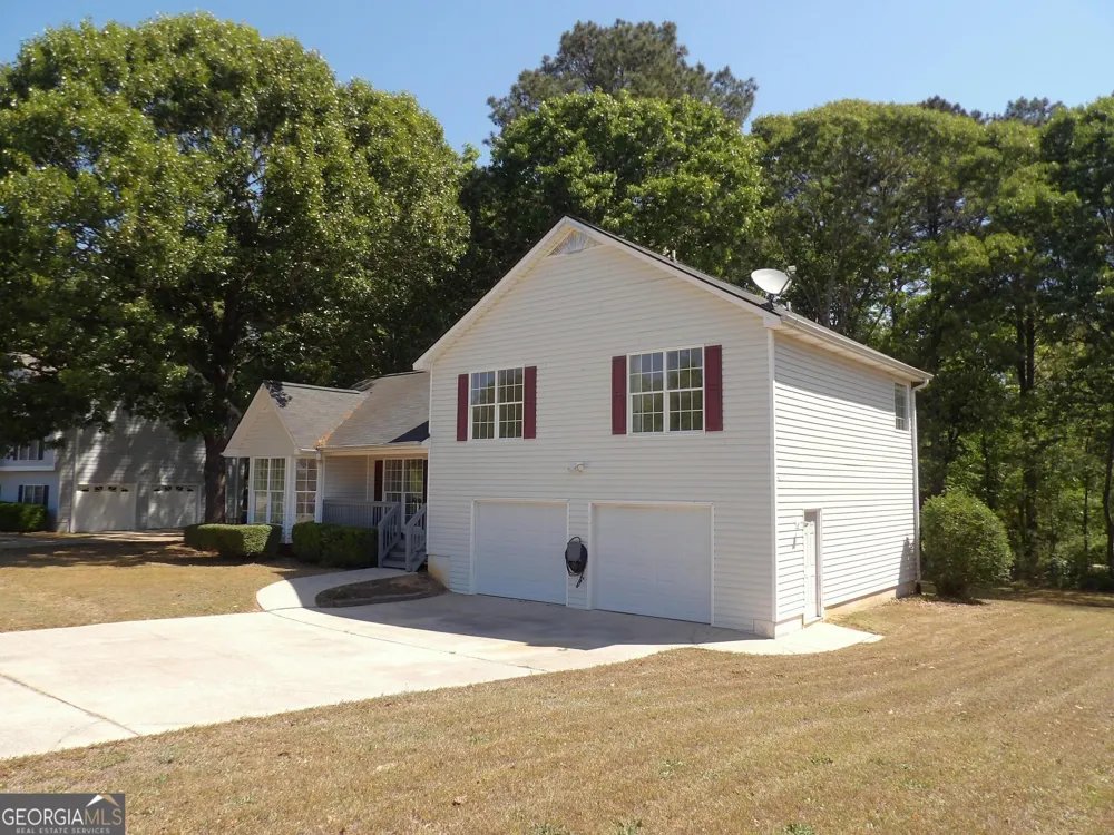 183 Bethnal WAY Douglasville, GA 30134