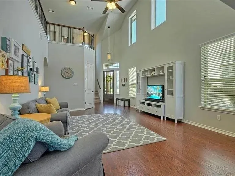 1324 Clearwing Circle Georgetown, TX 78626