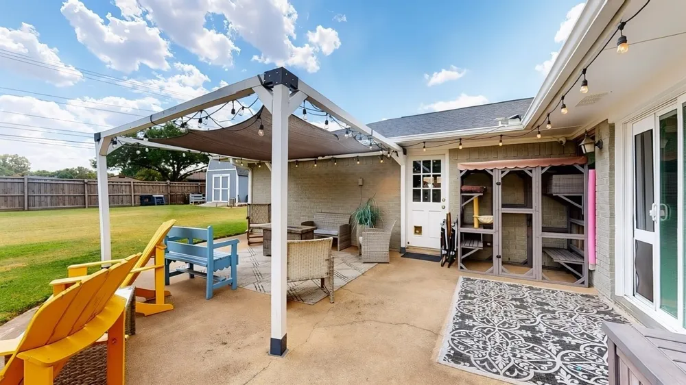 214 Bexar Drive Highland Village, TX 75077