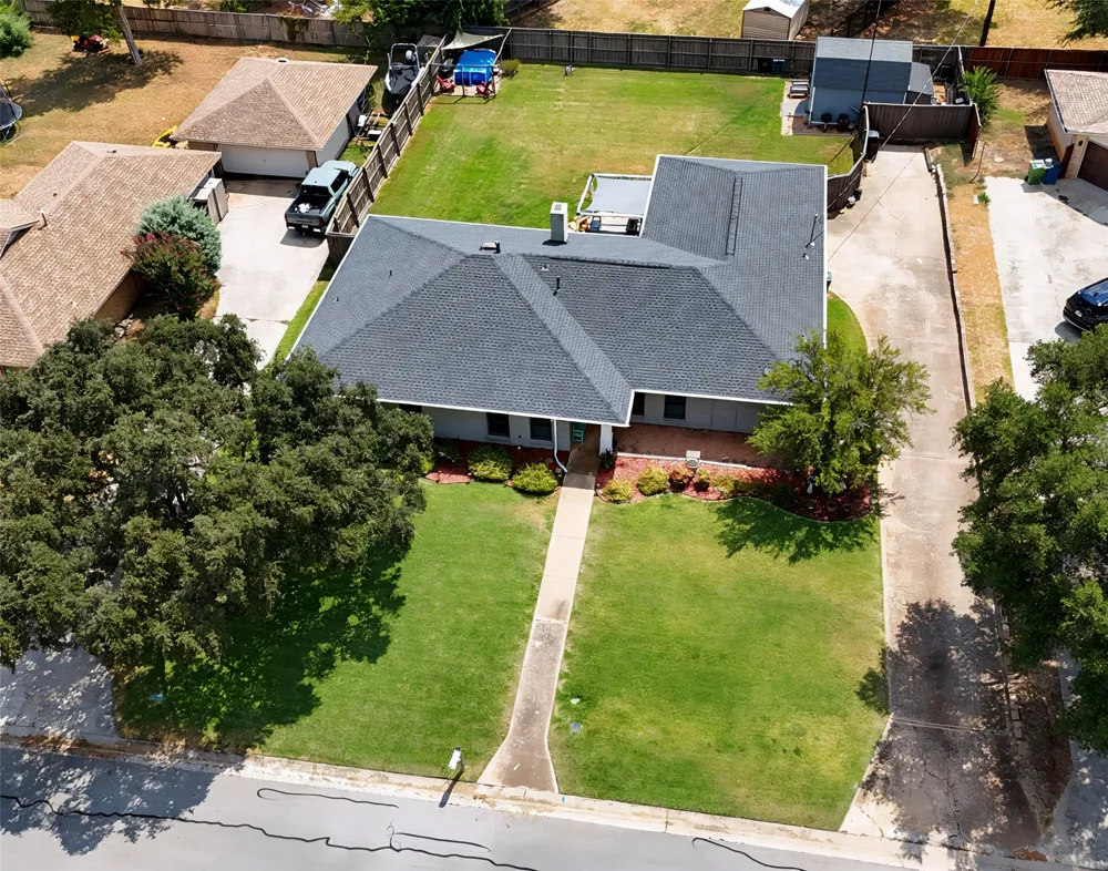 214 Bexar Drive Highland Village, TX 75077
