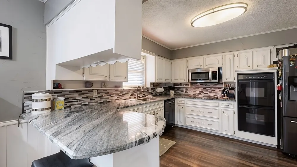 214 Bexar Drive Highland Village, TX 75077