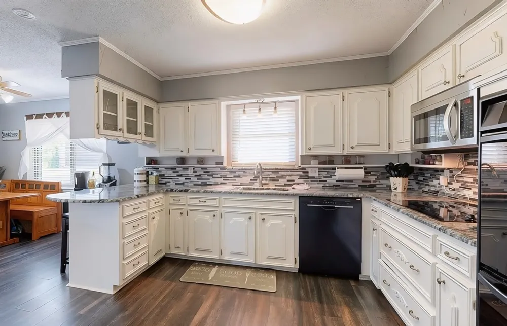 214 Bexar Drive Highland Village, TX 75077