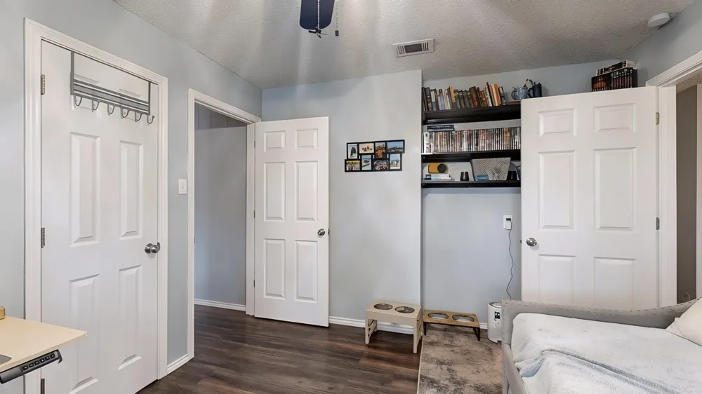 214 Bexar Drive Highland Village, TX 75077