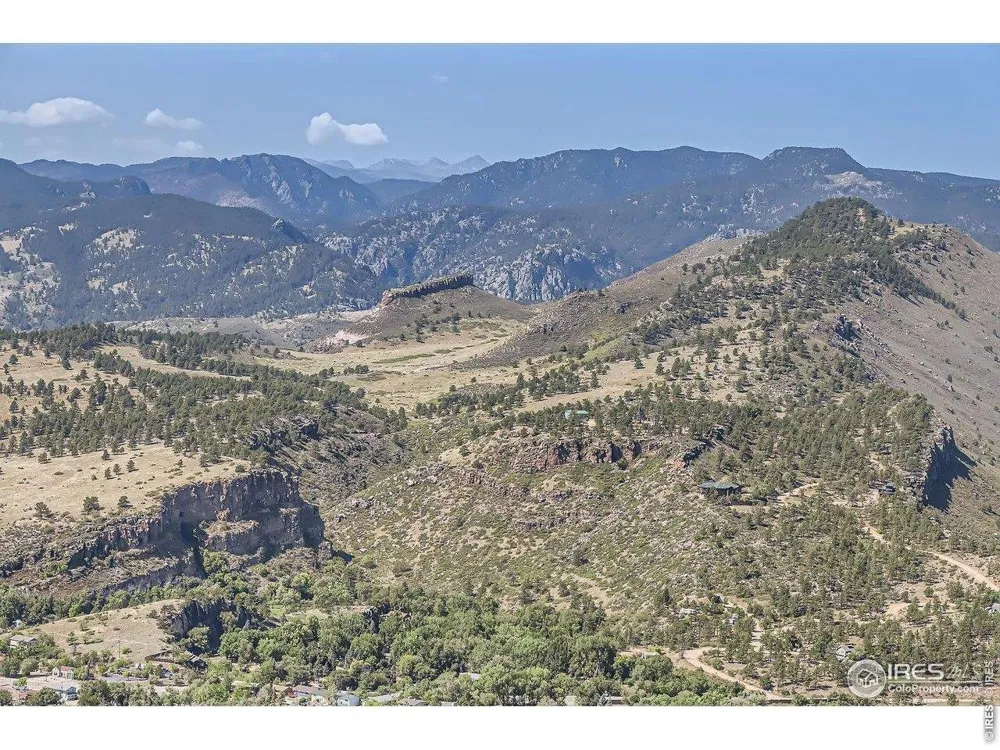 2450 Eagle Ridge Road Lyons, CO 80540