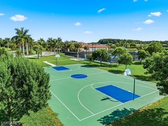 Menores Way Fort Myers, FL 33905