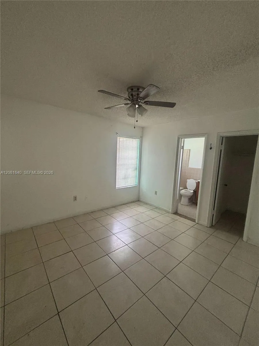 15813 NW 38th Pl #15813 Miami Gardens, FL 33054