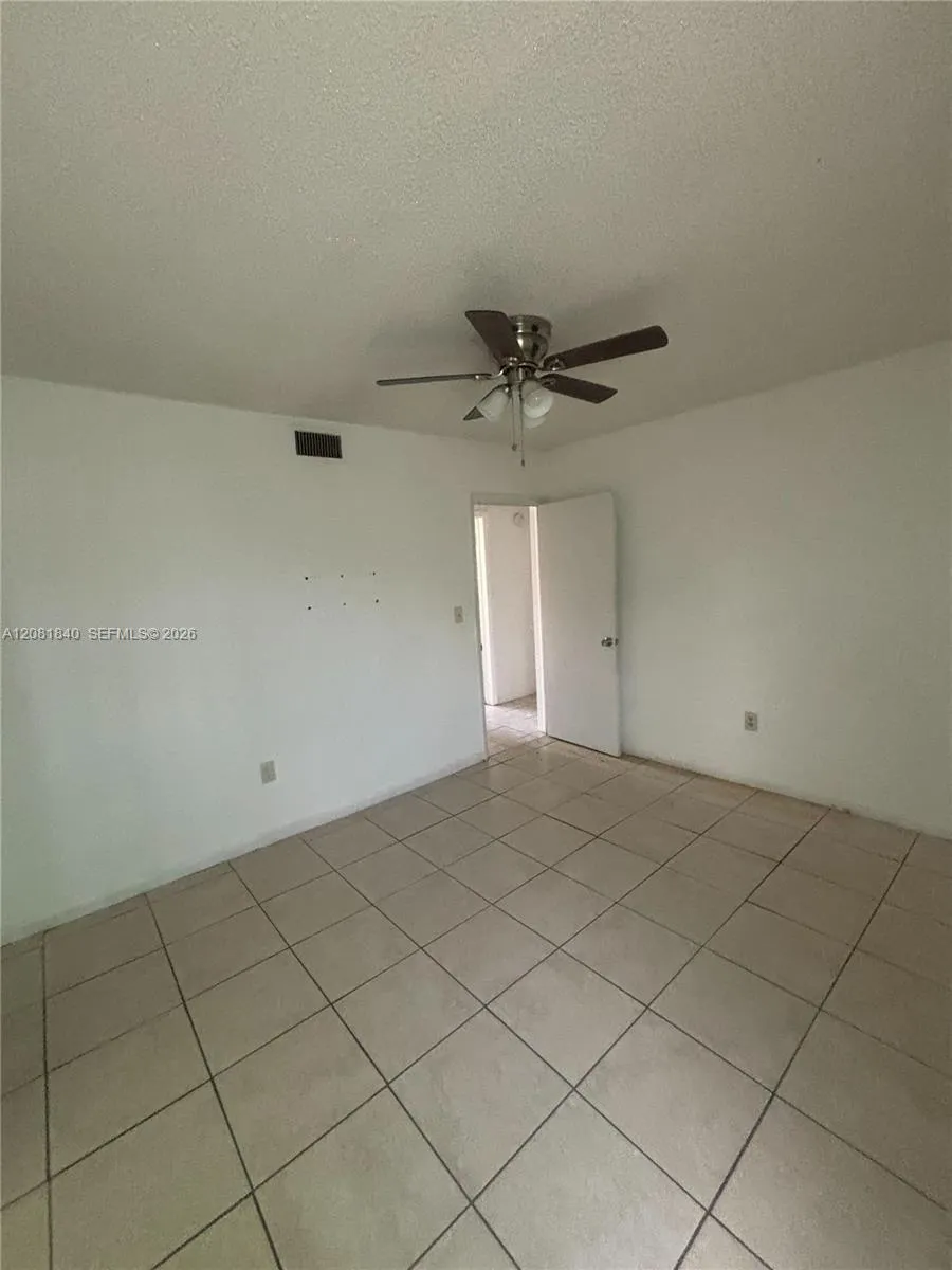 15813 NW 38th Pl #15813 Miami Gardens, FL 33054