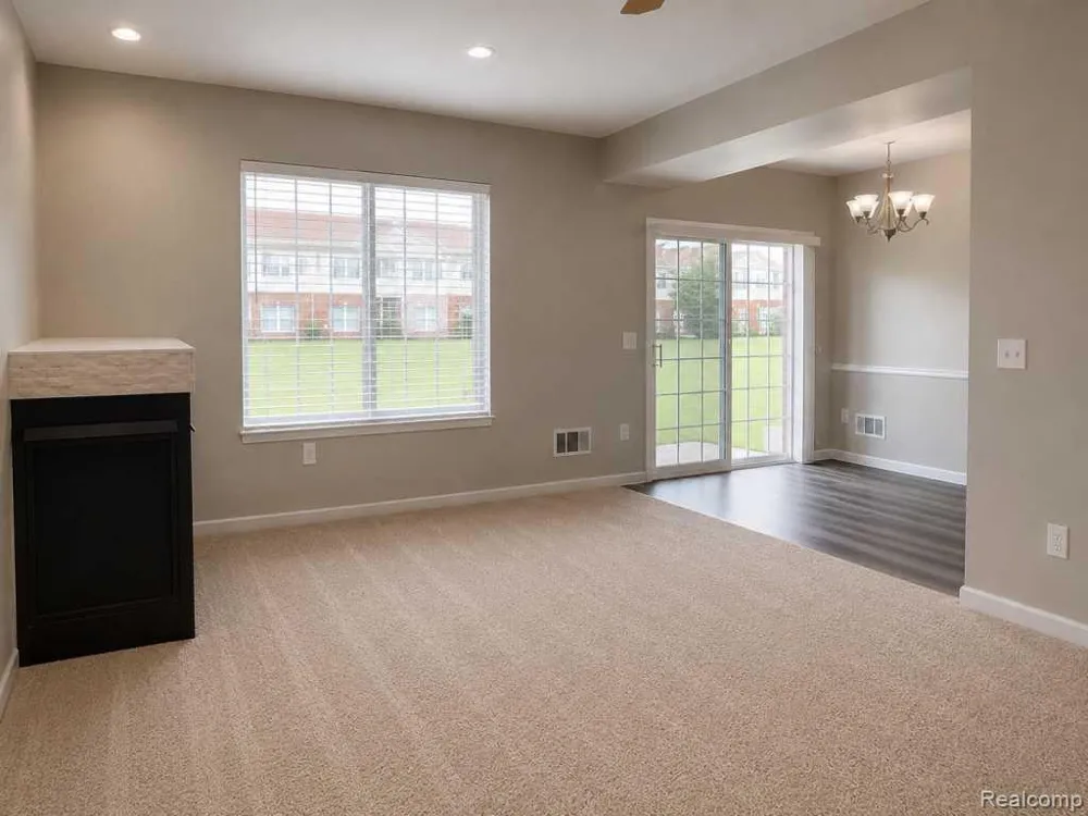 54601 Monarch Drive Shelby Charter Township, MI 48316