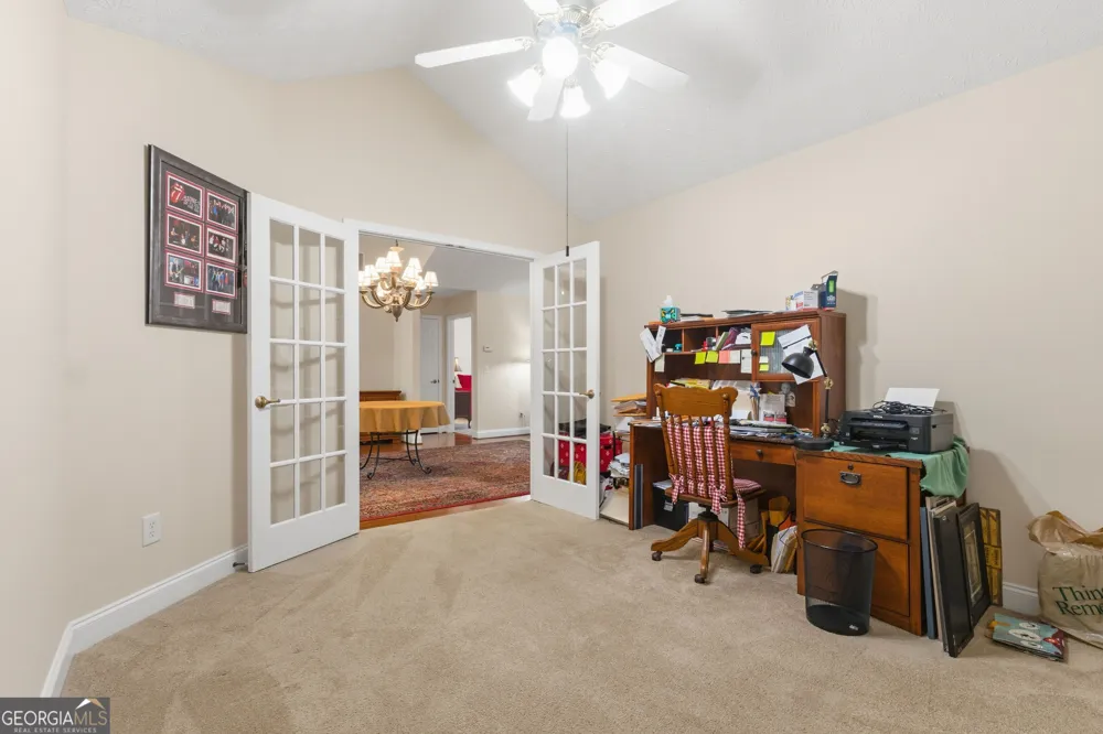 4008 Vineyards LN NW Kennesaw, GA 30144