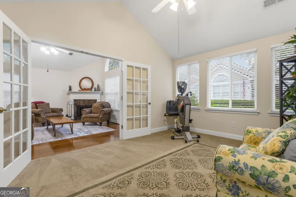 4008 Vineyards LN NW Kennesaw, GA 30144