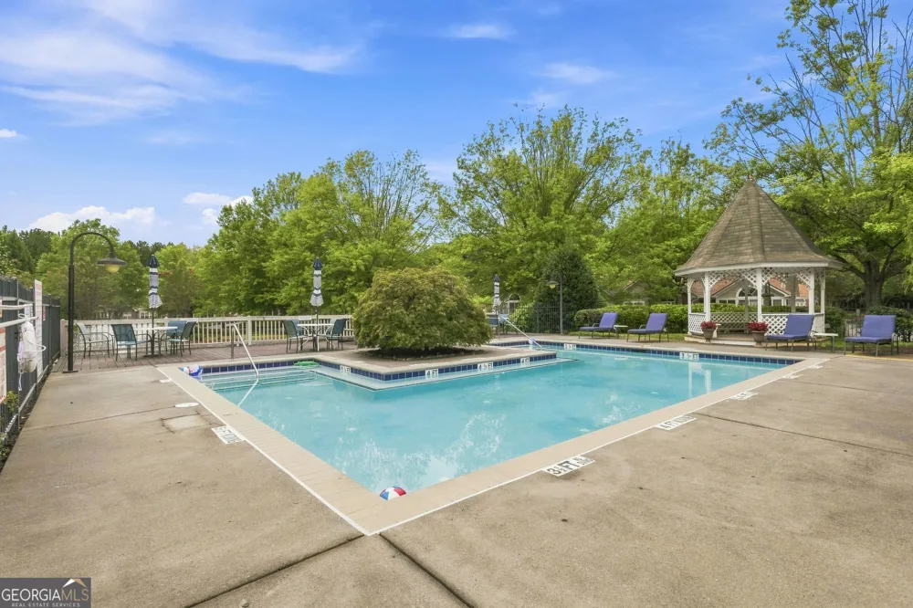 4008 Vineyards LN NW Kennesaw, GA 30144