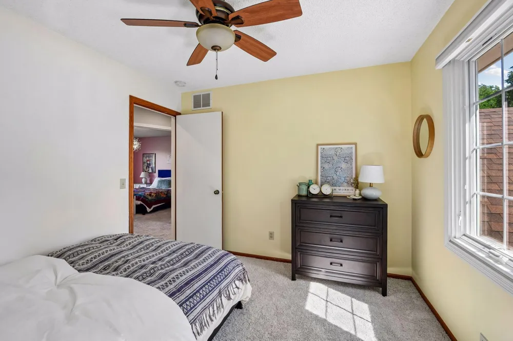 180 Cascade Court Chanhassen, MN 55317
