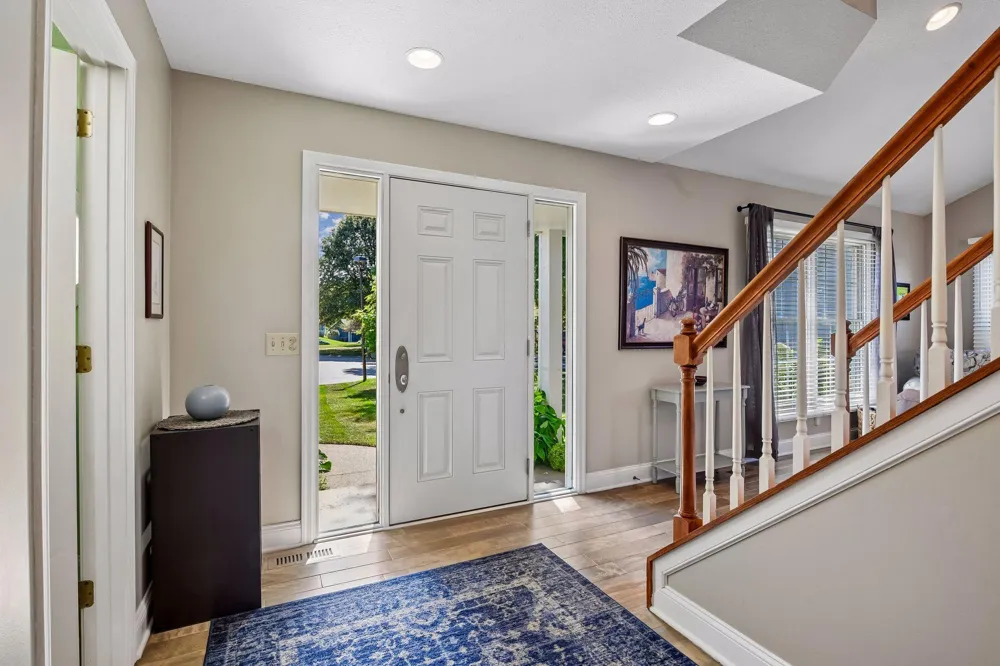 180 Cascade Court Chanhassen, MN 55317