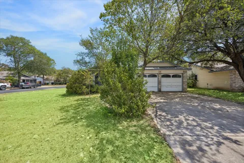 7701 Wakefield Drive