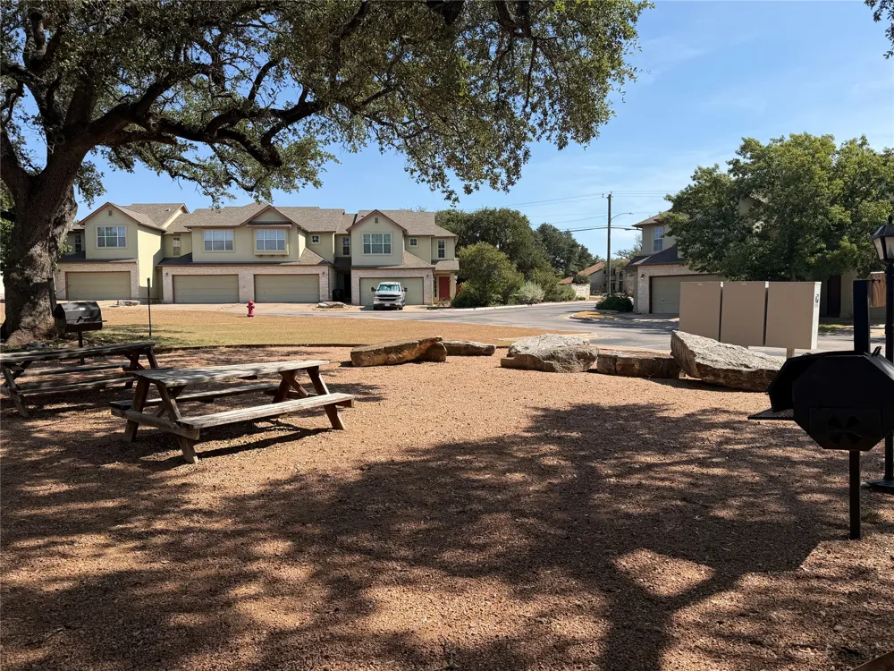 2410 Great Oaks Drive #701 Round Rock, TX 78681