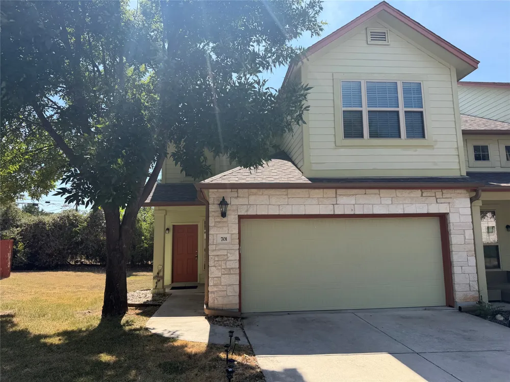 2410 Great Oaks Drive #701 Round Rock, TX 78681