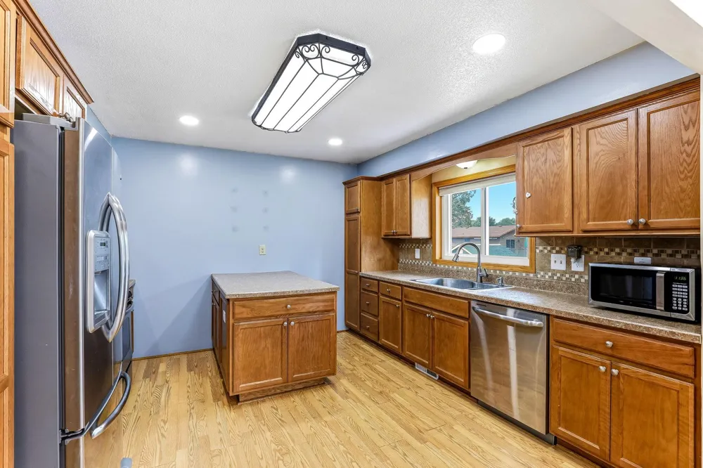 3855 66th Street E Inver Grove Heights, MN 55076