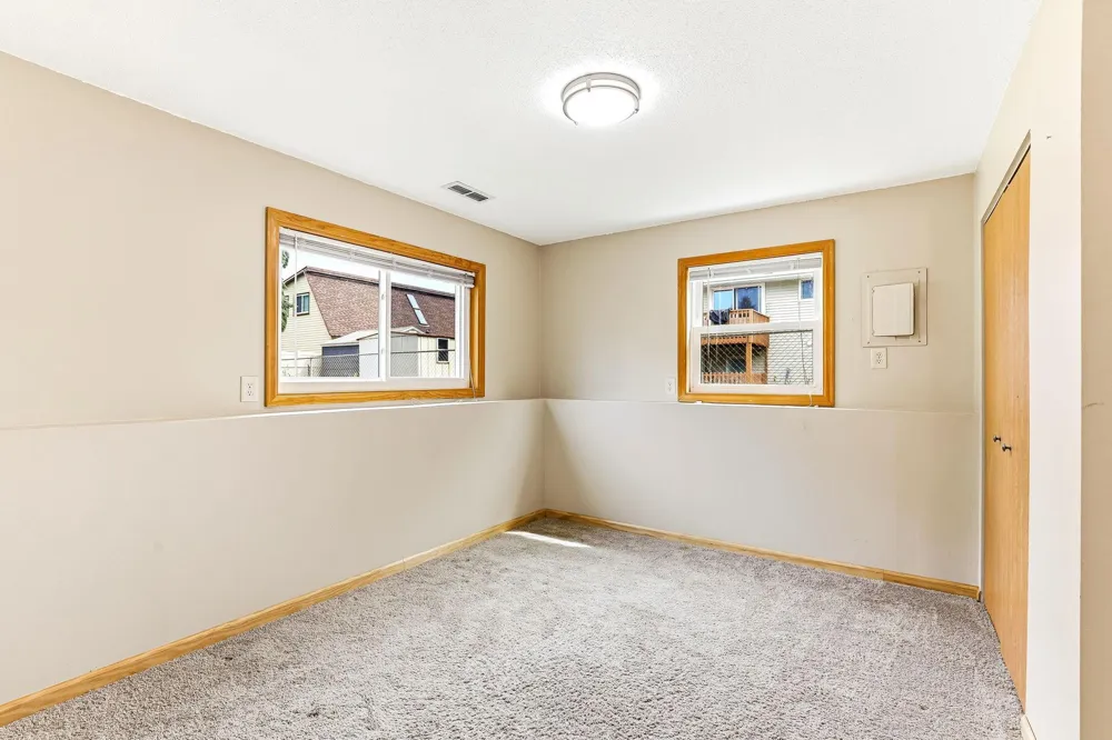 3855 66th Street E Inver Grove Heights, MN 55076