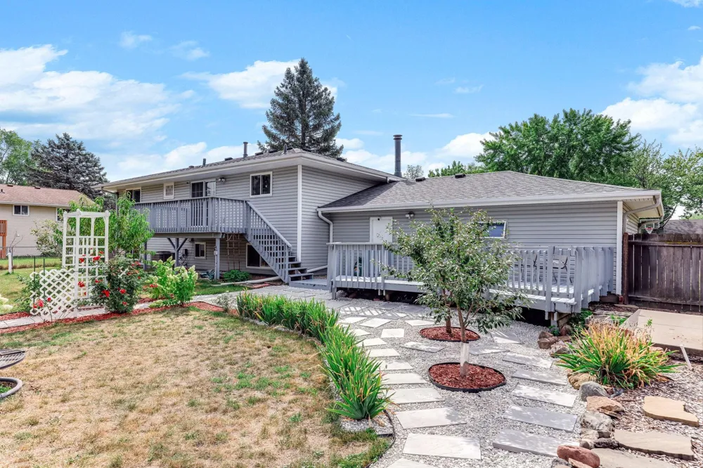 3855 66th Street E Inver Grove Heights, MN 55076