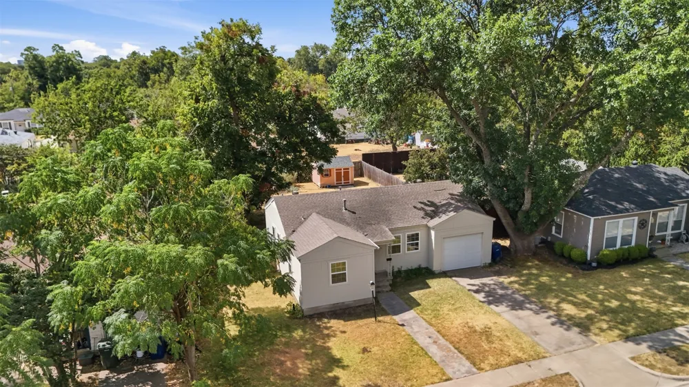 852 Lilac Drive Garland, TX 75040