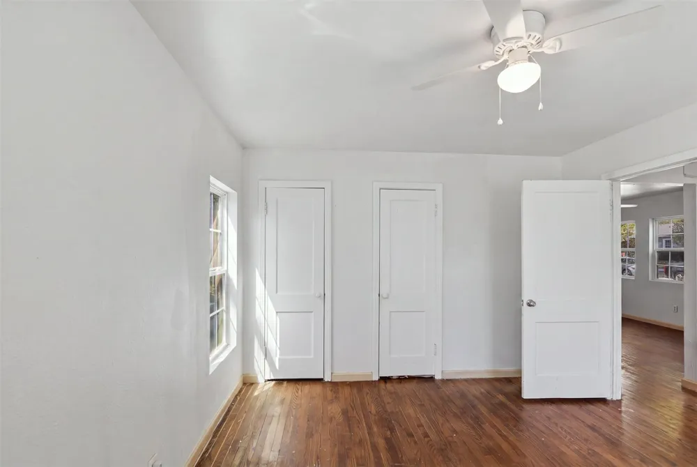 852 Lilac Drive Garland, TX 75040