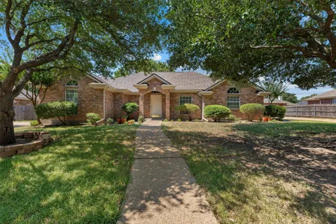 1209 Heatherwood