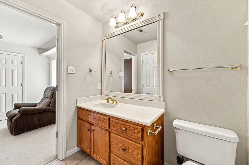 1209 Heatherwood Hewitt, TX 76643