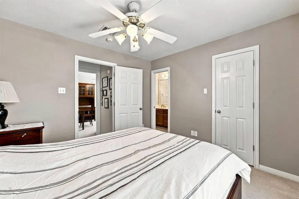 1209 Heatherwood Hewitt, TX 76643