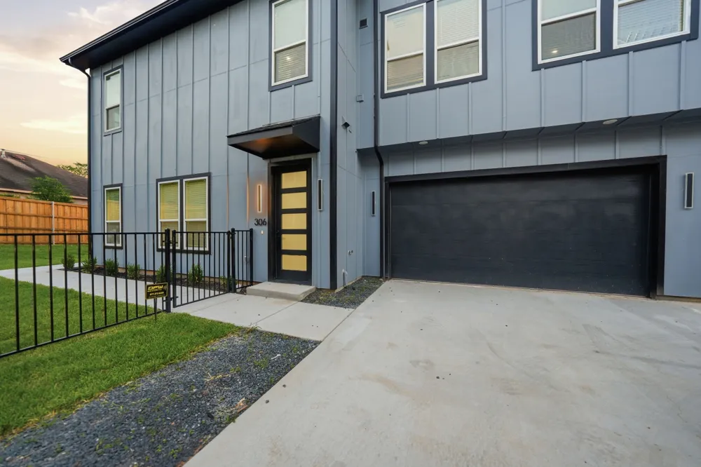 310 E 7th Street Dallas, TX 75203