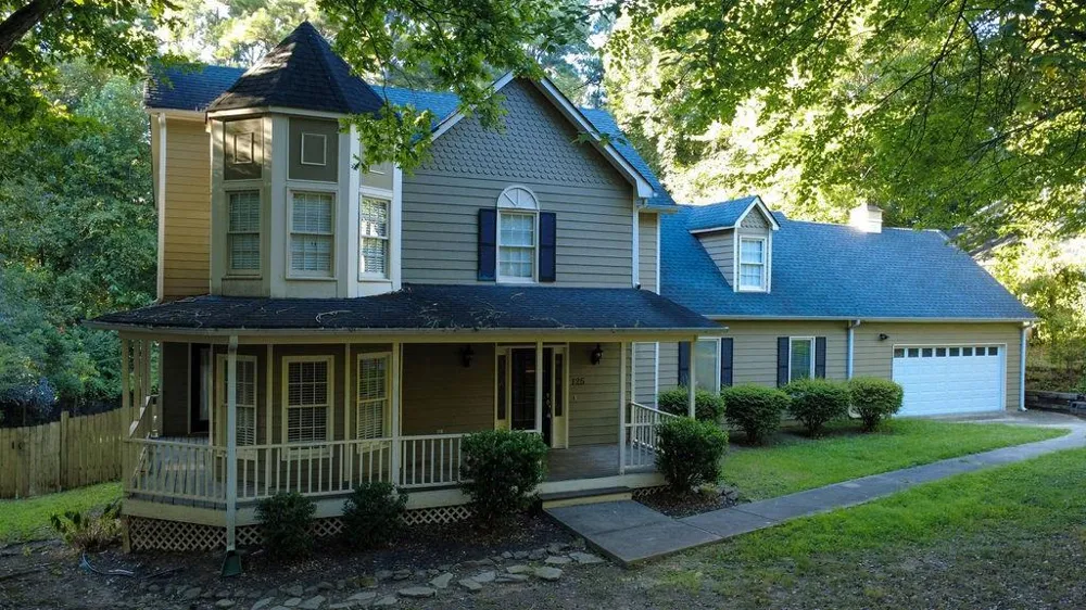 125 Picketts Lake Drive Acworth, GA 30101