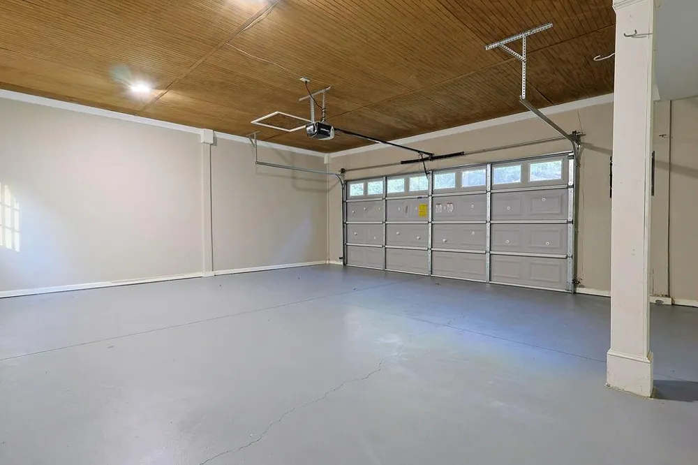 125 Picketts Lake Drive Acworth, GA 30101