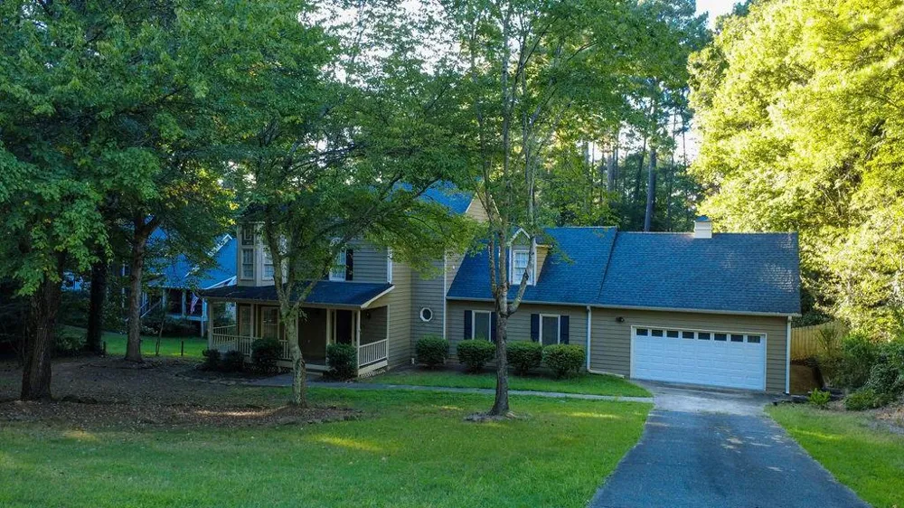 125 Picketts Lake Drive Acworth, GA 30101