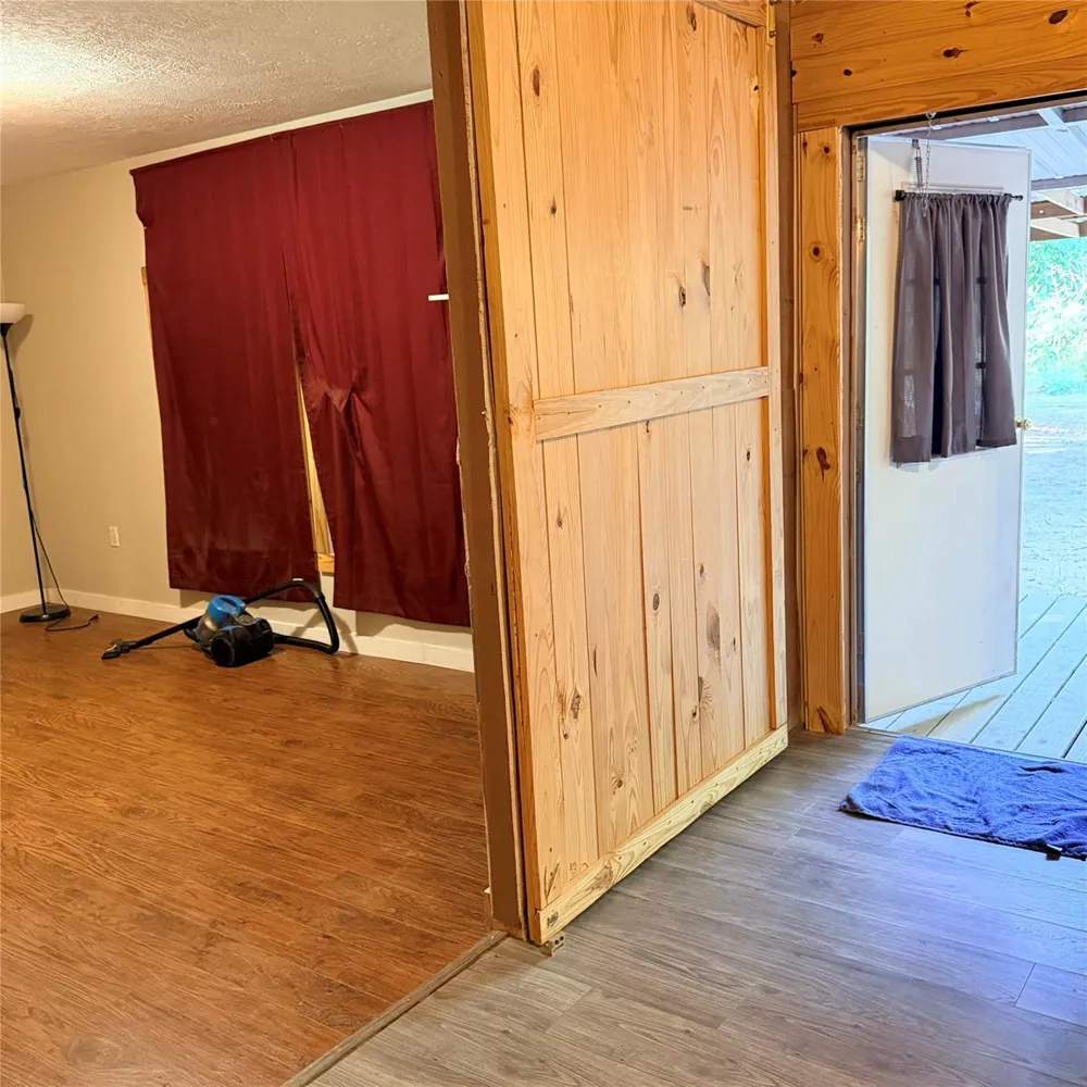 476 E Slumberlane Drive Livingston, TX 77351