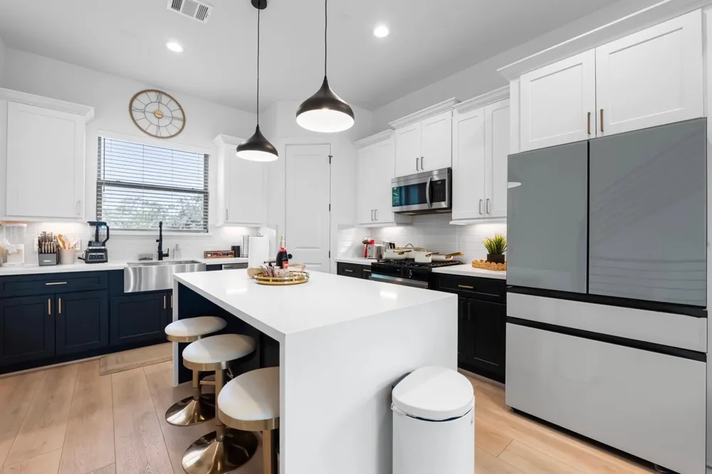 3415 Baer Street Houston, TX 77020
