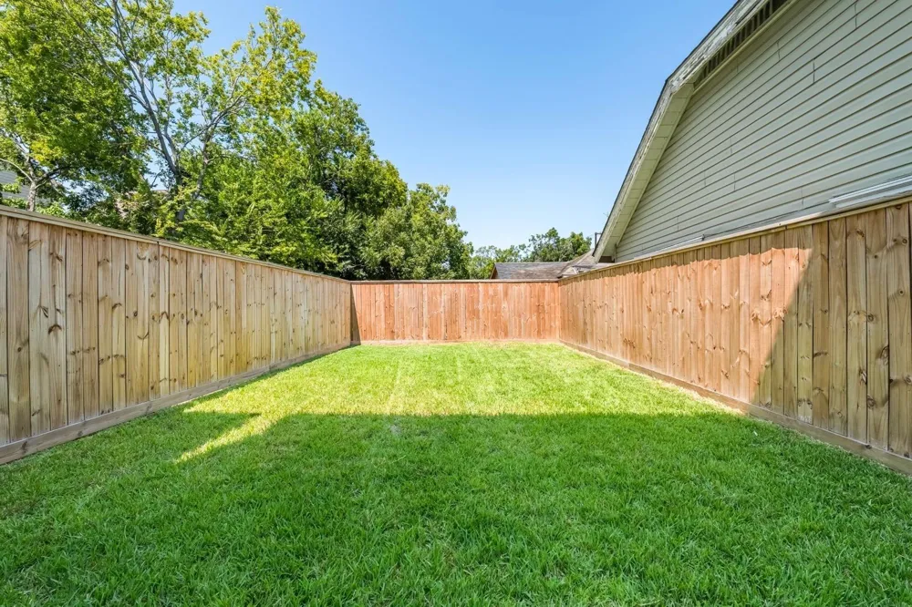 3415 Baer Street Houston, TX 77020