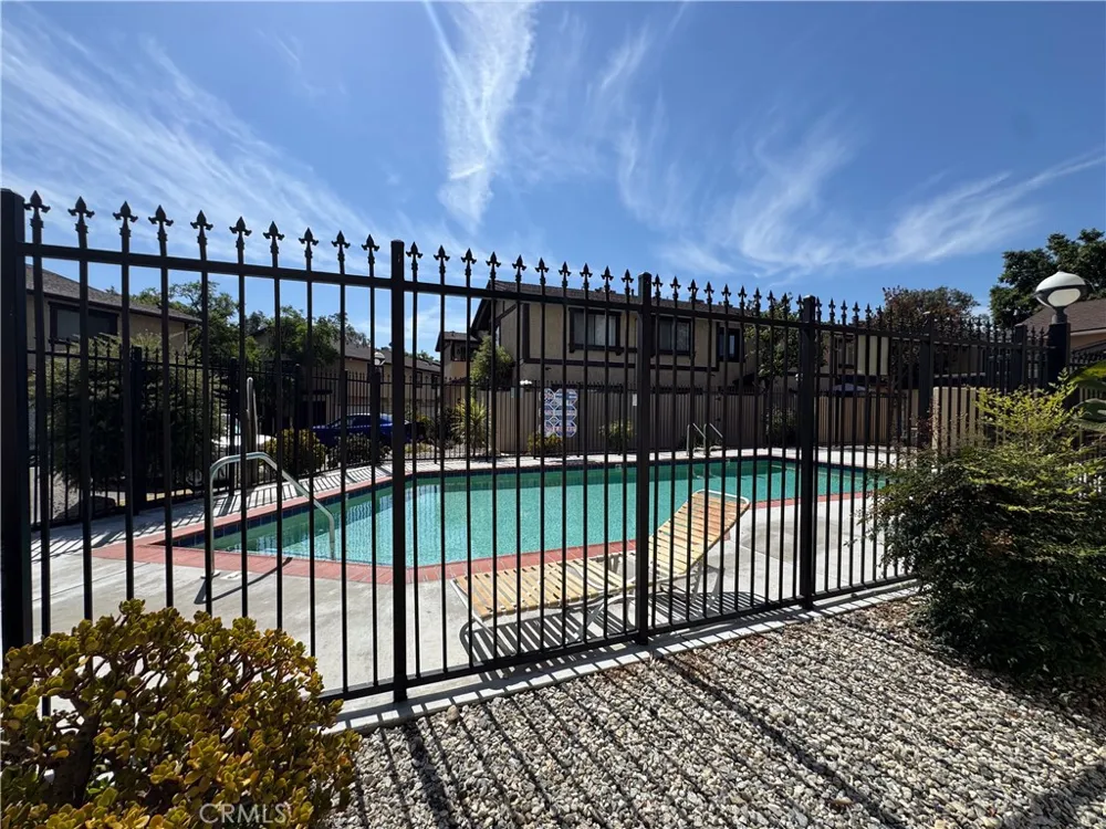 8601 Sunland Blvd #67 Sun Valley, CA 91352