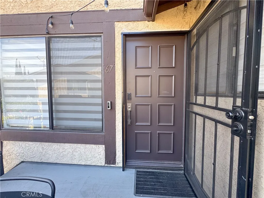 8601 Sunland Blvd #67 Sun Valley, CA 91352