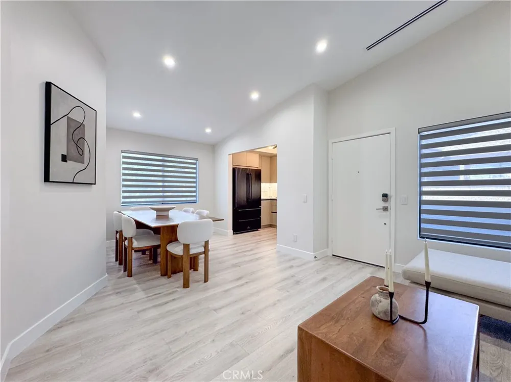 8601 Sunland Blvd #67 Sun Valley, CA 91352