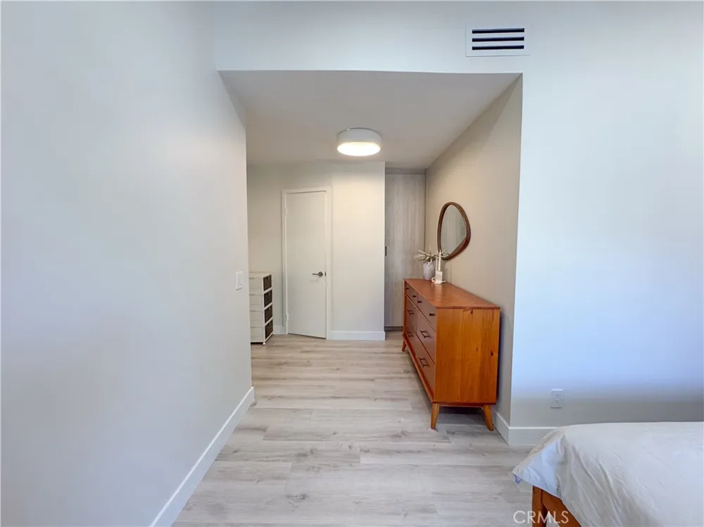 8601 Sunland Blvd #67 Sun Valley, CA 91352