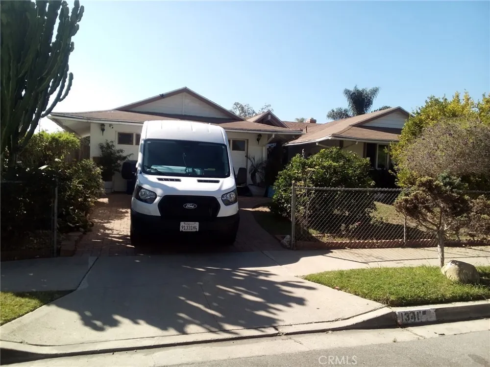 1341 June Carpinteria, CA 93013