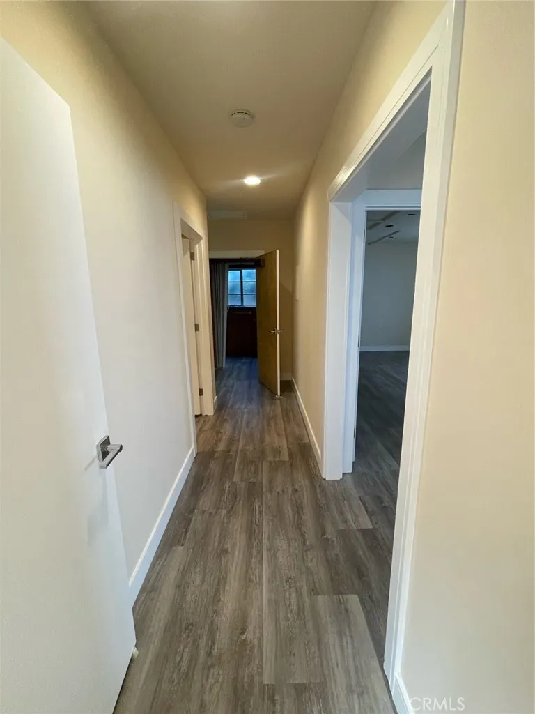 208 S Louise Street Glendale, CA 91205