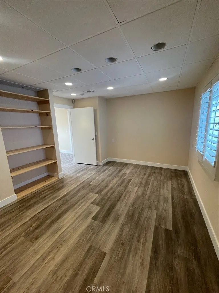 208 S Louise Street Glendale, CA 91205