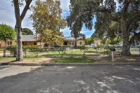 2429 Serrano Road
