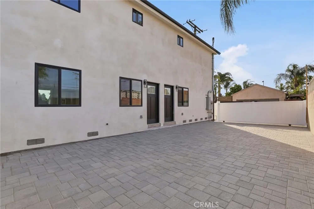 13689 Garber Arleta, CA 91331