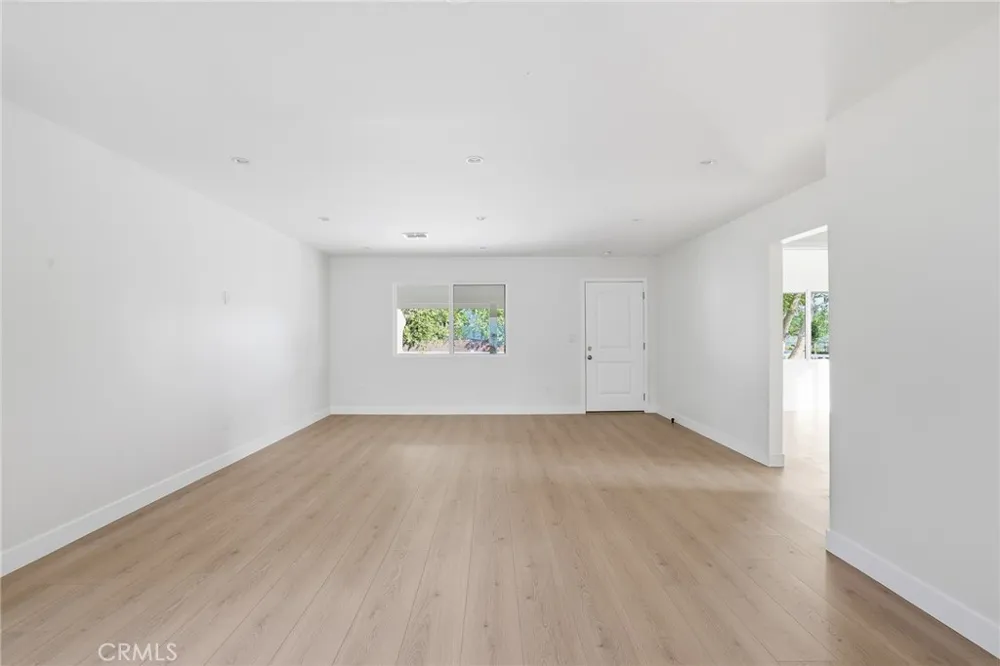 13689 Garber Arleta, CA 91331