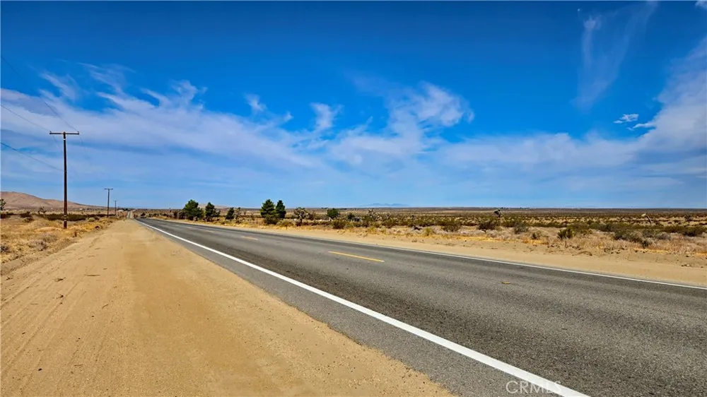 Cor Avenue J & 230th St East Lancaster, CA 93535