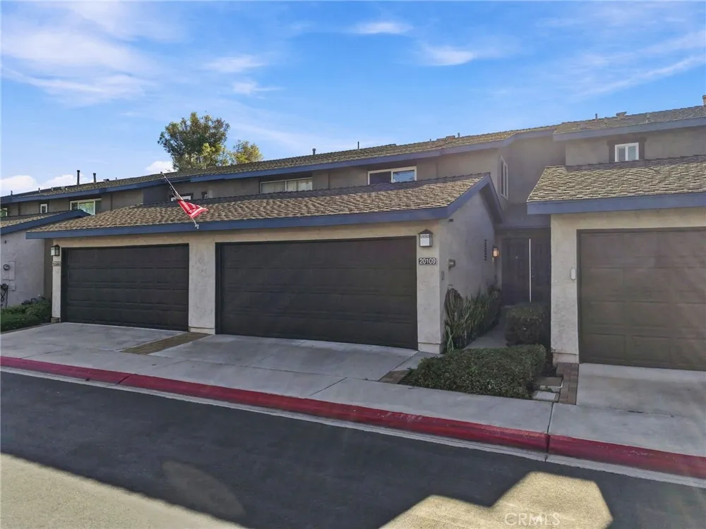 20109 Brenda Court Lakewood, CA 90715